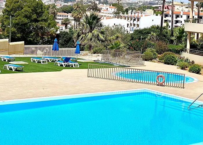 公寓 Stilysh 1br Pool & Private Parking Walk To 150m And Center Sleeps 4 (adults Only) 阿尔布费拉