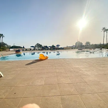 Beachfront Flat, Private Parking, Pools, Sea At Less Than 200 M (adults Only) *