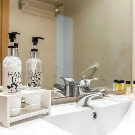 Beachfront Flat, Private Parking, Pools, Sea At Less Than 200 M (adults Only) البوفيرا