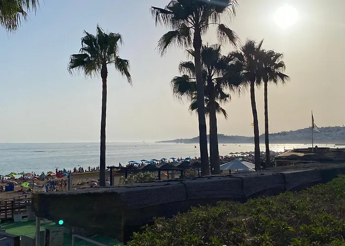 Stilysh 1br Pool & Private Parking Walk To 150m And Center Sleeps 4 (adults Only) * البوفيرا